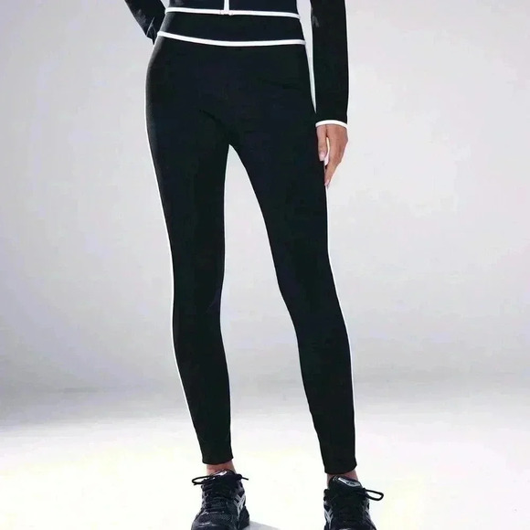 Black And White Women's Contrast Piping High Waist Leggings - Picture 2 of 5